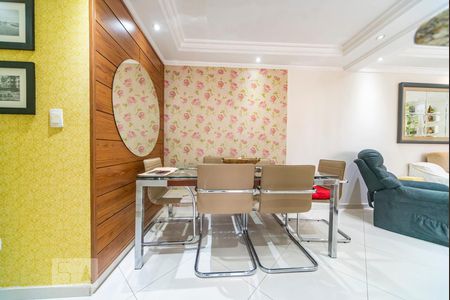 Sala de apartamento à venda com 3 quartos, 80m² em Vila Gilda, Santo André