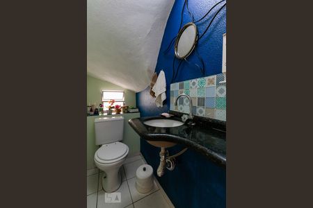 Lavabo de casa para alugar com 3 quartos, 180m² em Vila Madalena, São Paulo