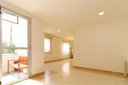 Apartamento à venda com 67m², 3 quartos e 1 vaga Apartamento à venda com 67m², 3 quartos e 1 vagaÁrea comum - Salão de festas