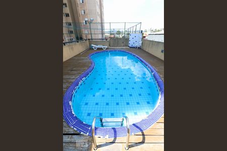 Apartamento à venda com 67m², 3 quartos e 1 vaga Apartamento à venda com 67m², 3 quartos e 1 vagaÁrea comum - Piscina