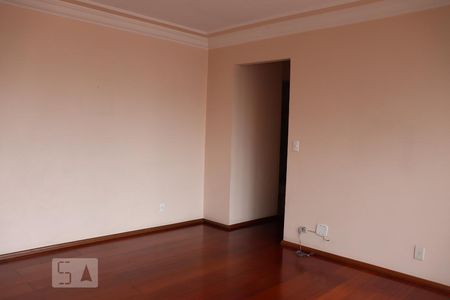 Sala de apartamento para alugar com 3 quartos, 90m² em Casa Branca, Santo André