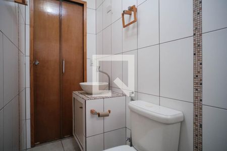 Banheiro 1 de casa à venda com 3 quartos, 200m² em Vila Ponte Rasa, São Paulo