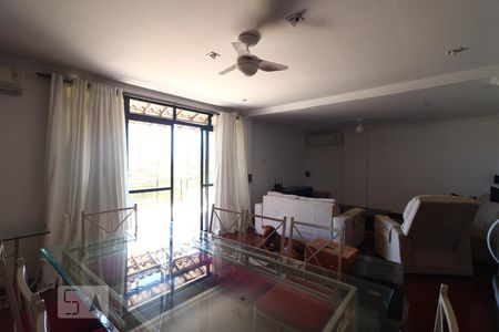 Sala de apartamento para alugar com 4 quartos, 274m² em Recreio dos Bandeirantes, Rio de Janeiro