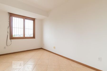 Dormitório 2 de apartamento para alugar com 2 quartos, 64m² em Vila Jardim, Porto Alegre