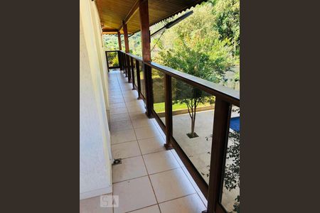 Casa de condomínio à venda com 402m², 4 quartos e 5 vagas