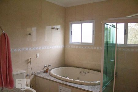 Casa de condomínio à venda com 402m², 4 quartos e 5 vagas