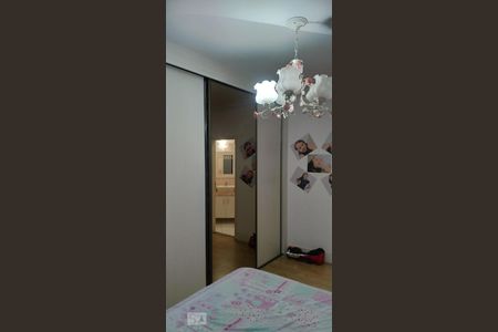 Casa de condomínio à venda com 402m², 4 quartos e 5 vagas