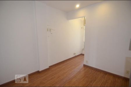 Quarto 2 de apartamento à venda com 2 quartos, 80m² em Laranjeiras, Rio de Janeiro