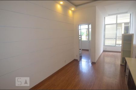 Sala de apartamento à venda com 2 quartos, 80m² em Laranjeiras, Rio de Janeiro