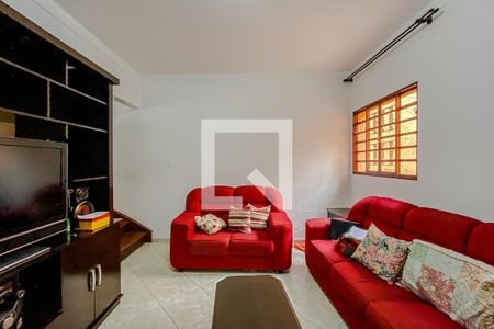 Sala de casa para alugar com 2 quartos, 70m² em Vila Bertioga, São Paulo