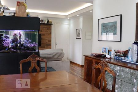 Sala de apartamento à venda com 3 quartos, 128m² em Vila Firmiano Pinto, São Paulo