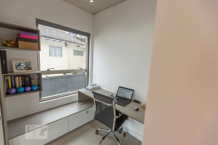 Escritório de apartamento à venda com 1 quarto, 70m² em Carandiru, São Paulo