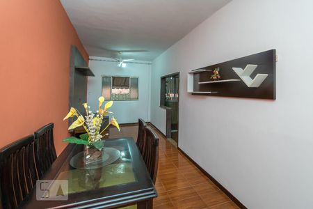 Sala de Estar de apartamento para alugar com 2 quartos, 180m² em Ramos, Rio de Janeiro