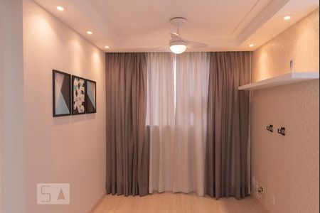 Sala de apartamento à venda com 2 quartos, 50m² em Jardim Nova Europa, Campinas