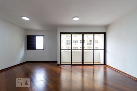 Sala de apartamento para alugar com 2 quartos, 98m² em Alphaville Industrial, Barueri