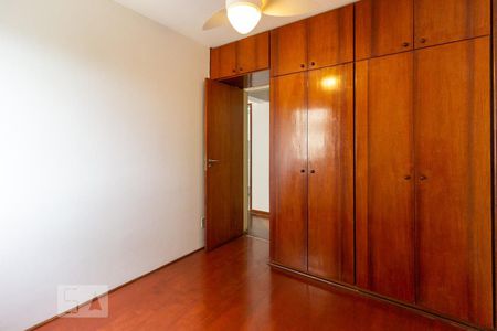 Quarto 1 de apartamento para alugar com 2 quartos, 98m² em Alphaville Industrial, Barueri