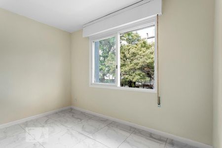 Quarto de apartamento à venda com 1 quarto, 50m² em Bela Vista, Porto Alegre