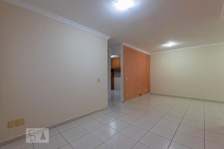 Sala de apartamento para alugar com 2 quartos, 62m² em Jardim Santa Emília, São Paulo