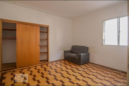 Quarto de apartamento à venda com 1 quarto, 77m² em Centro Histórico, Porto Alegre