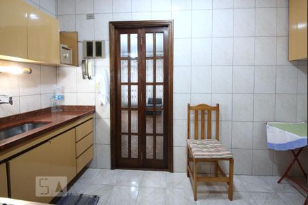 Cozinha de apartamento à venda com 2 quartos, 70m² em Vila Cordeiro, São Paulo