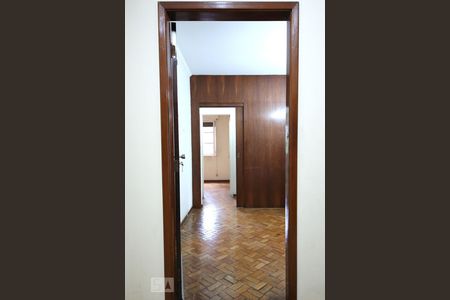 Corredor de apartamento à venda com 2 quartos, 70m² em Vila Cordeiro, São Paulo