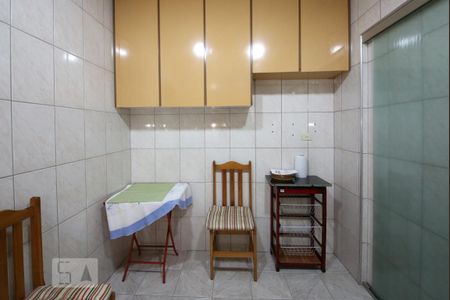 Cozinha de apartamento à venda com 2 quartos, 70m² em Vila Cordeiro, São Paulo