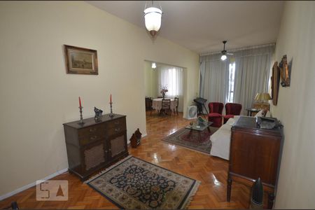 Sala de apartamento para alugar com 2 quartos, 110m² em Flamengo, Rio de Janeiro