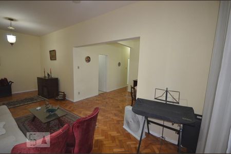 Sala de apartamento para alugar com 2 quartos, 110m² em Flamengo, Rio de Janeiro