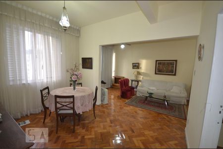 Sala de apartamento para alugar com 2 quartos, 110m² em Flamengo, Rio de Janeiro