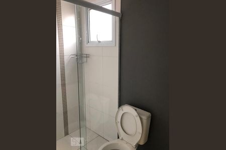 Banheiro de kitnet/studio para alugar com 1 quarto, 34m² em Vila Esperança, São Paulo