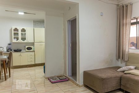 Casa fundos - Sala de casa à venda com 3 quartos, 125m² em Santa Teresa, São Paulo