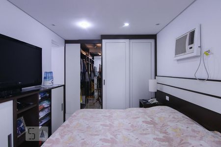 Suíte 1 de apartamento para alugar com 3 quartos, 154m² em Vila Ipojuca, São Paulo