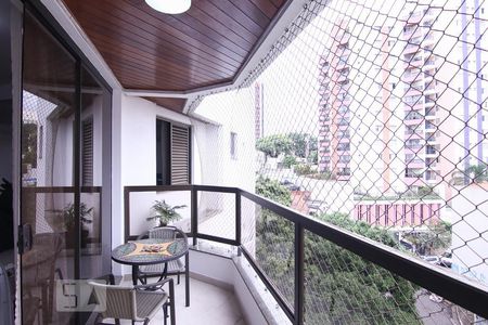 Varanda Sala de apartamento à venda com 3 quartos, 154m² em Vila Ipojuca, São Paulo