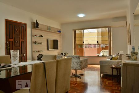 Sala de casa à venda com 2 quartos, 300m² em Vila Anglo Brasileira, São Paulo