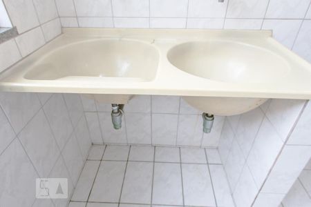 Casa à venda com 280m², 5 quartos e 4 vagas Casa à venda com 280m², 5 quartos e 4 vagasTanque