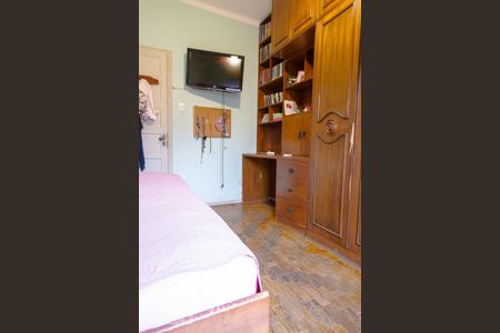 Casa à venda com 280m², 5 quartos e 4 vagas Casa à venda com 280m², 5 quartos e 4 vagasQuarto 2