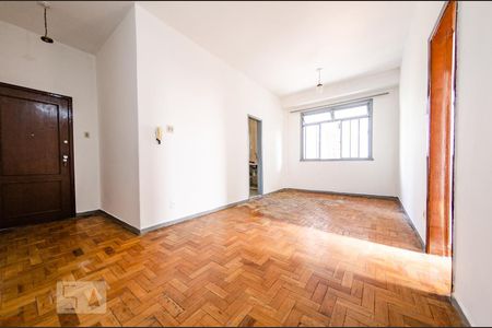 Sala de apartamento à venda com 2 quartos, 60m² em Nova Suíça, Belo Horizonte