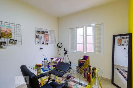 Escritório de casa à venda com 4 quartos, 216m² em Parque Marajoara, Santo André