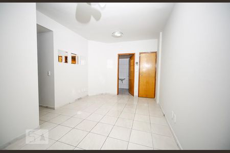 Sala de apartamento à venda com 3 quartos, 66m² em Colégio Batista, Belo Horizonte