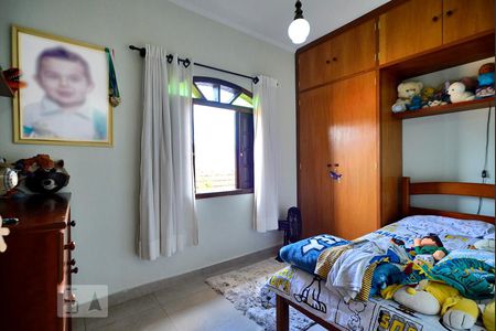 Quarto 1 de casa à venda com 5 quartos, 240m² em Siciliano, São Paulo