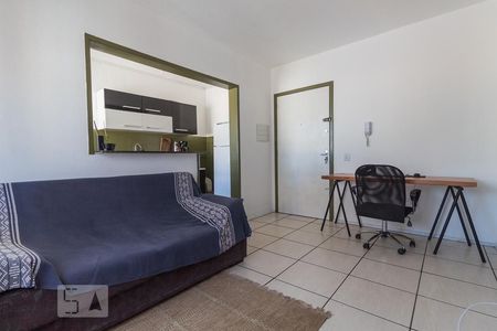 Sala de apartamento à venda com 1 quarto, 62m² em Jardim do Salso, Porto Alegre