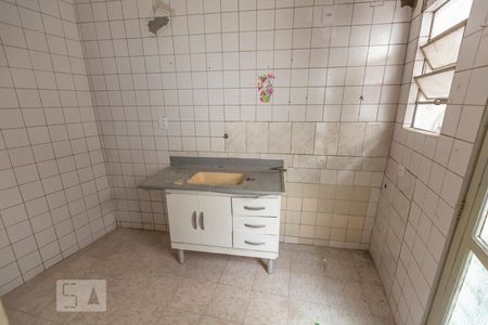 Cozinha de casa de condomínio para alugar com 1 quarto, 20m² em Vila Barbosa, São Paulo