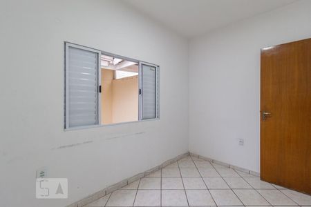 Quarto 1 de casa para alugar com 4 quartos, 210m² em Jardim Roberto, Osasco