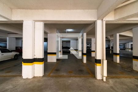 Garagem de apartamento para alugar com 3 quartos, 88m² em Santo Antônio, Porto Alegre