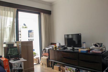 Sala de apartamento para alugar com 1 quarto, 35m² em Indianópolis, São Paulo