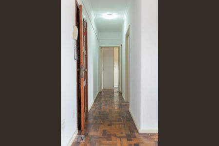 Corredor de apartamento à venda com 2 quartos, 52m² em Santo Antônio, Porto Alegre