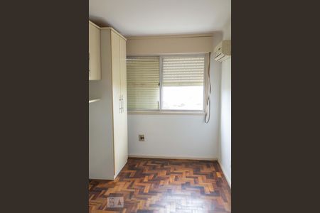 Quarto 1 de apartamento à venda com 2 quartos, 52m² em Santo Antônio, Porto Alegre