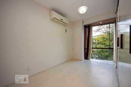 Quarto  de apartamento à venda com 1 quarto, 45m² em Cristo Redentor, Porto Alegre