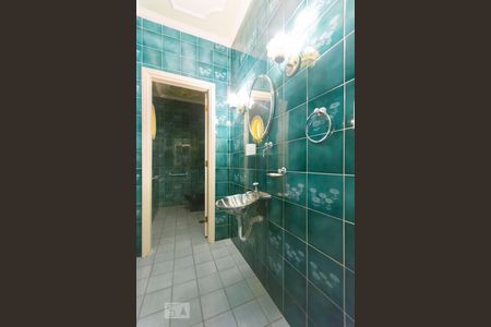 Banheiro de casa à venda com 4 quartos, 320m² em Jardim dos Oliveiras, Campinas