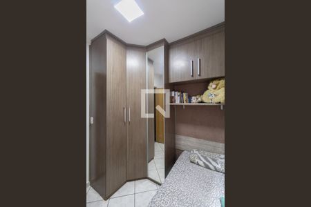 Quarto 2 de casa à venda com 6 quartos, 195m² em Jardim Triana, São Paulo